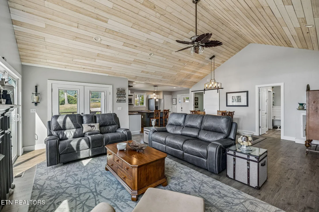 Photo of 408 Ernie Roberts Rd