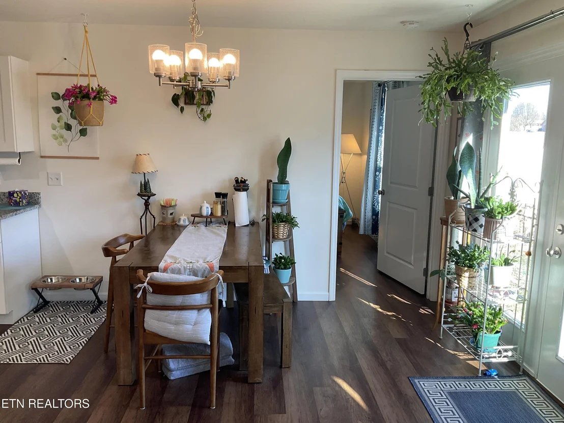 Photo of 1055 Evan Court