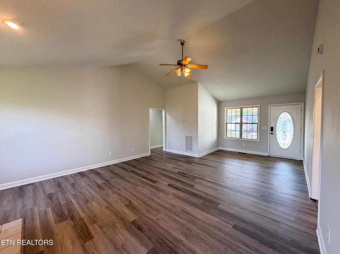 Photo of 375 Walnut Lane