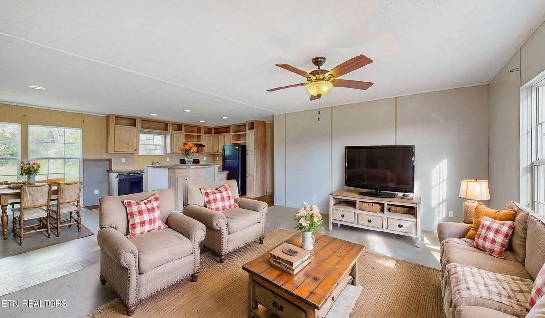 Photo of 233 Orange Lane