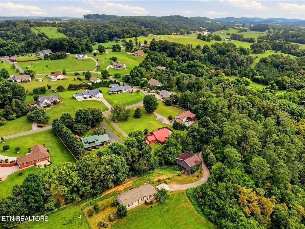 Photo of 855 Chestnut Grove Circle