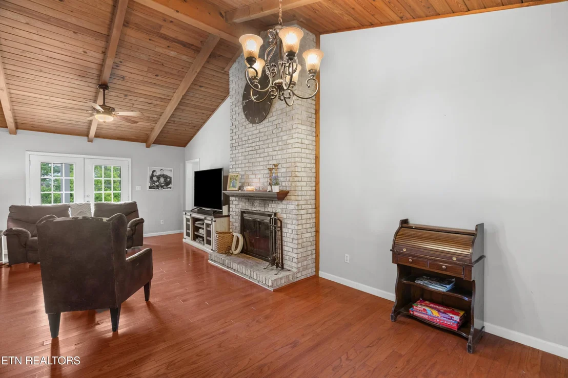 Photo of 1302 Irwin Drive