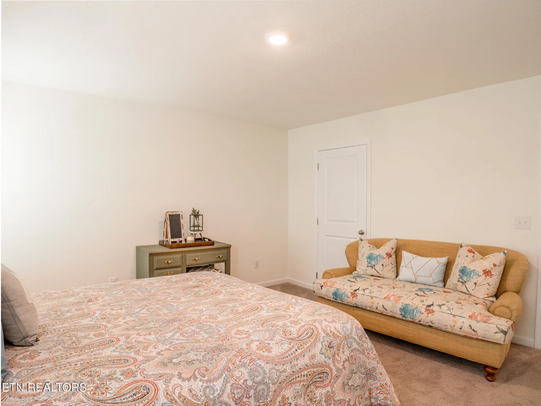 Photo of 142 Thistle Drive