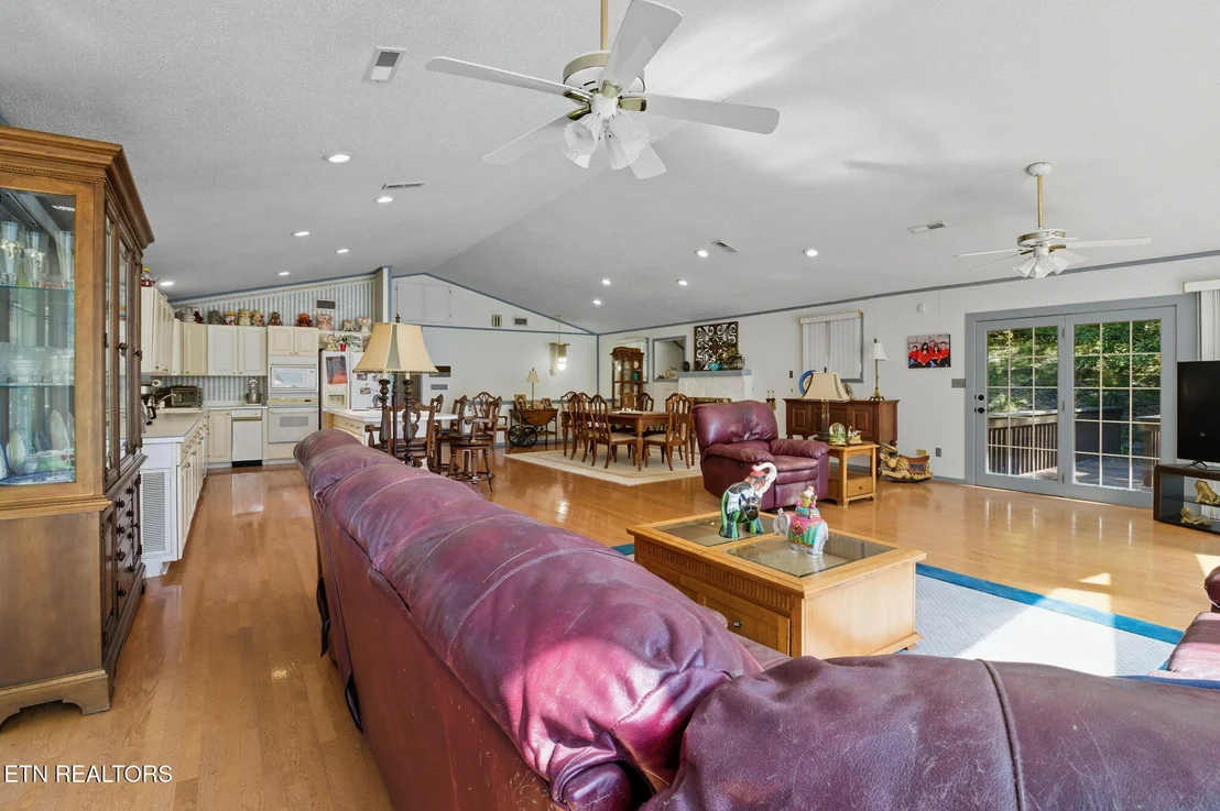 Photo of 1356 Jayell Rd