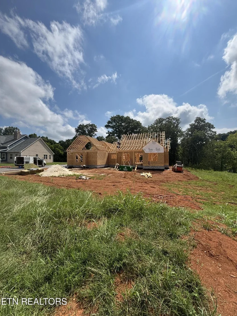 Photo of 906 Sophie Drive