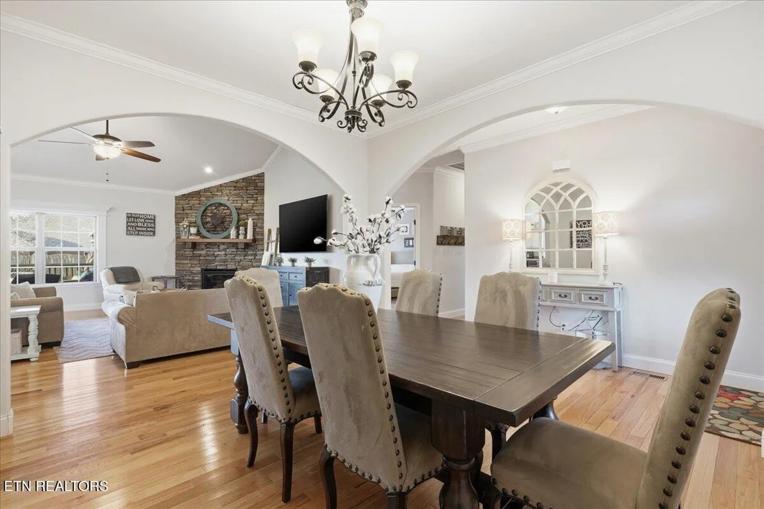 Photo of 1179 Linford Circle