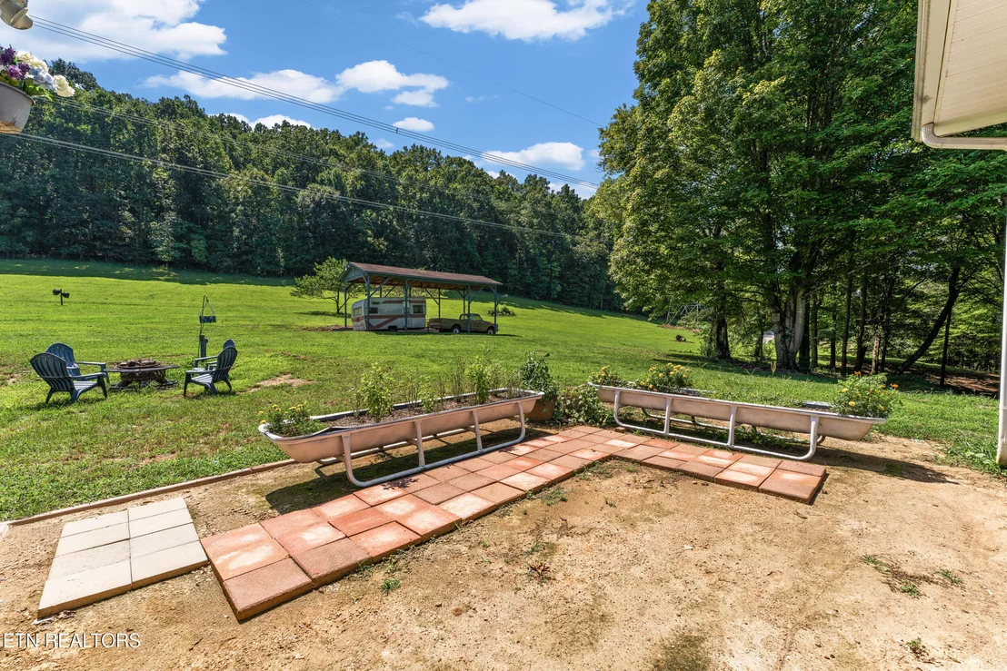 Photo of 110 Halcomb Drive