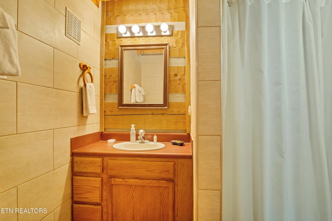 Photo of 147 Tolliver Tr
