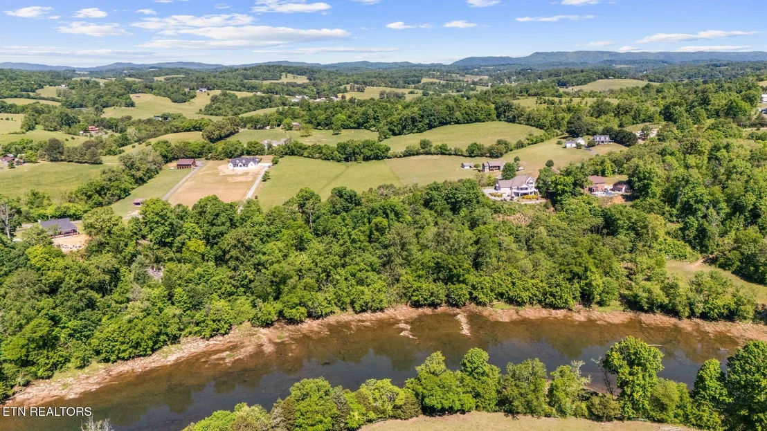 Photo of lot 44 Holston River Drive