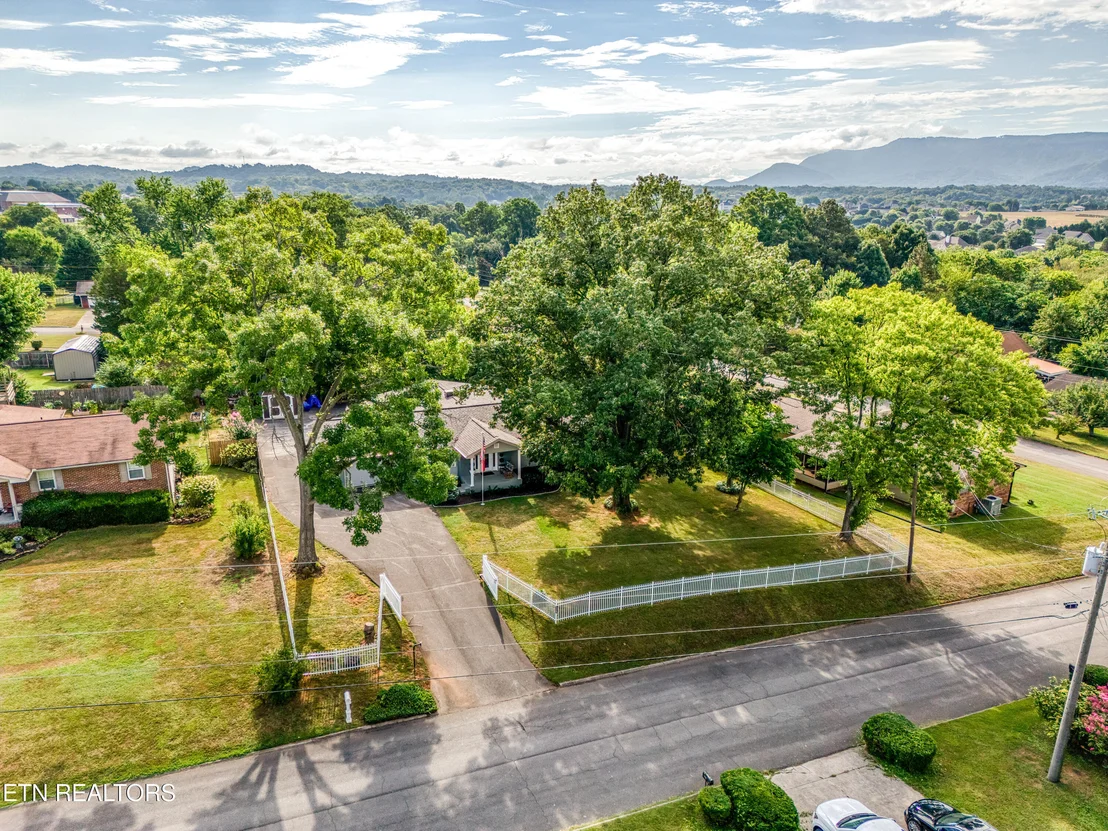 Photo of 269 Mohawk Circle