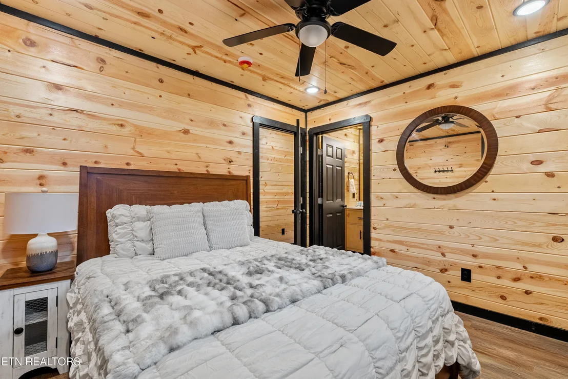 Photo of 2881 Caughron Mountain Rd