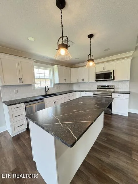 Photo of 1030 Pathways Drive