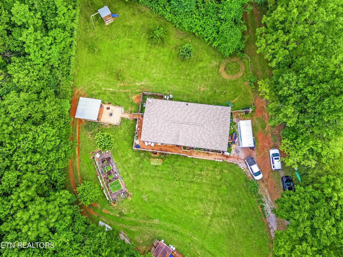 Photo of 516 Knob Rd