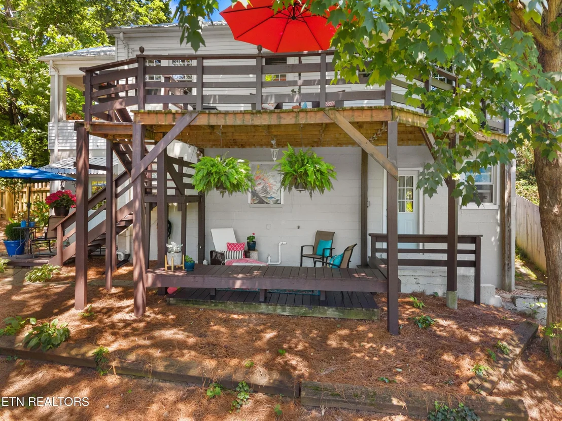 Photo of 218 Circle Drive