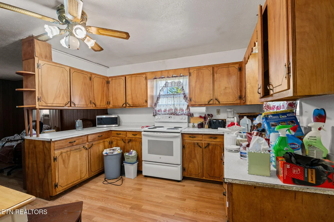 Photo of 7700 Tazewell Pike