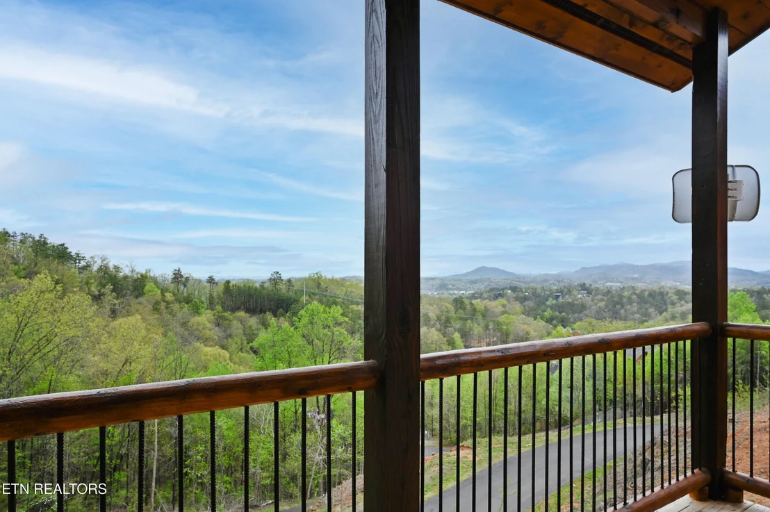 Photo of 3307 Pine Peak Way