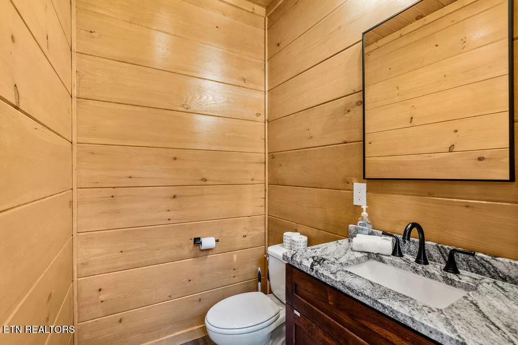 Photo of 2832 Sequoia Rd