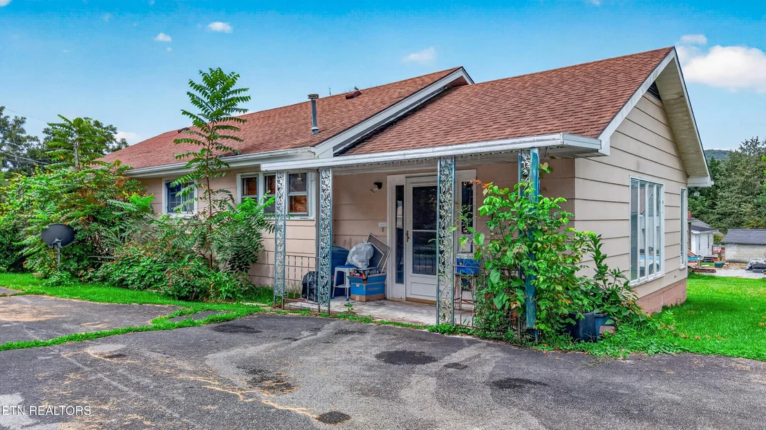 Photo of 126 Jefferson St