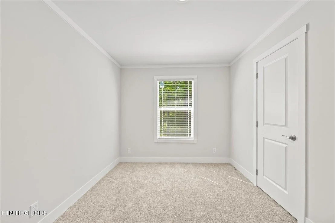 Photo of 264 Rain Valley Rd