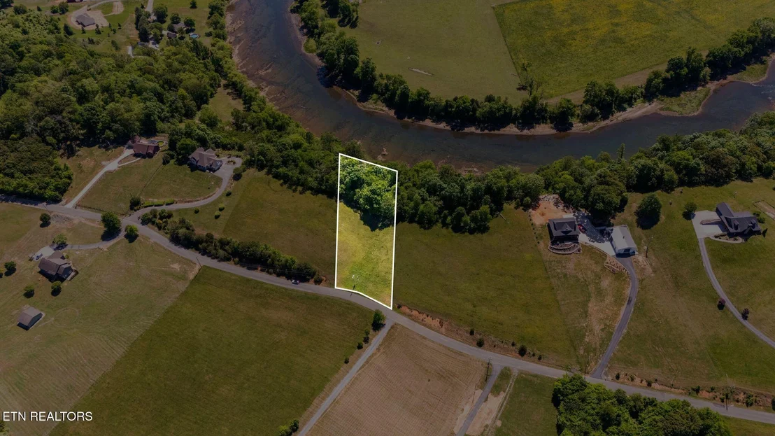 Photo of lot 44 Holston River Drive