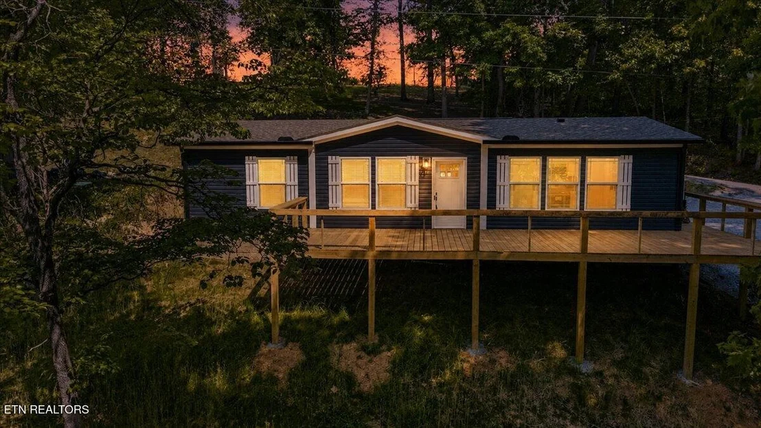 Photo of 264 Rain Valley Rd
