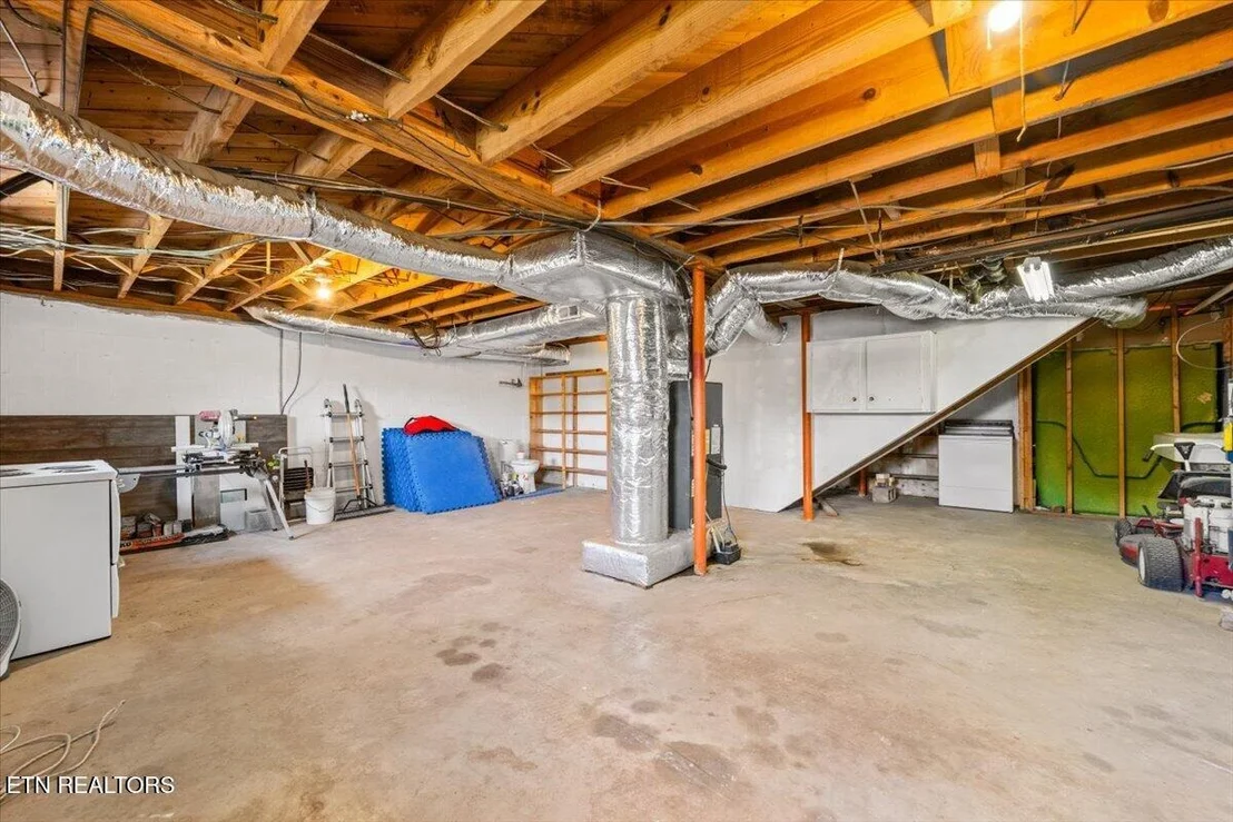 Photo of 154 E Wolf Valley Rd