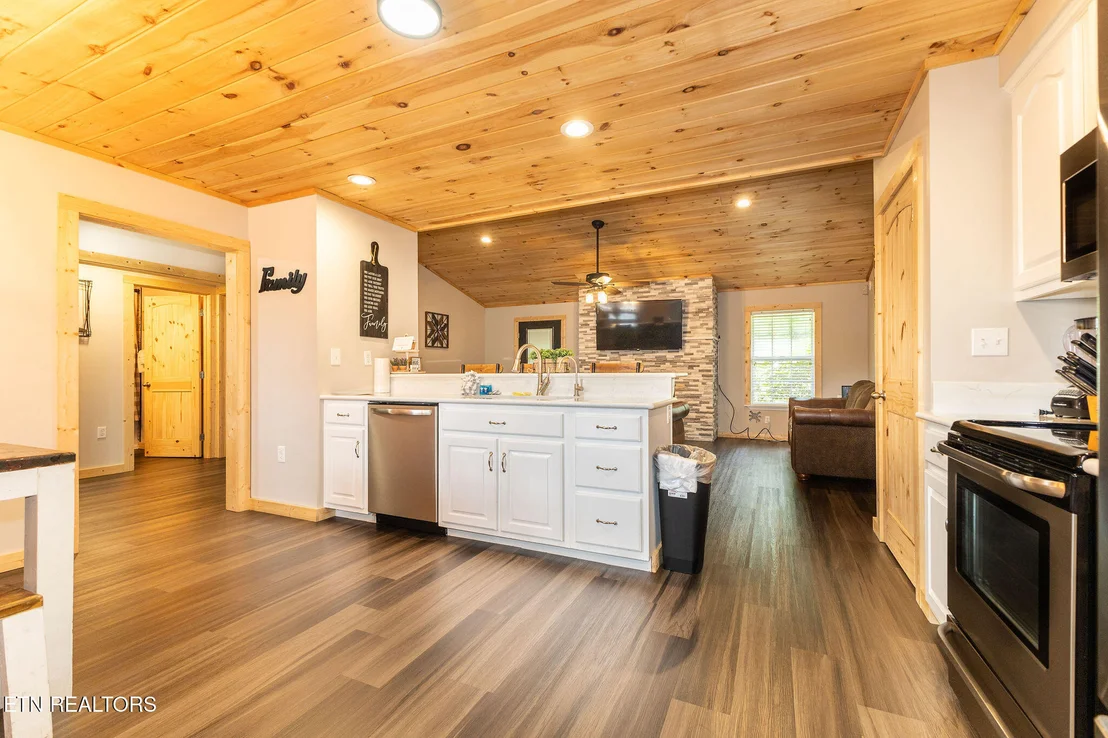 Photo of 3307 Valley High Rd