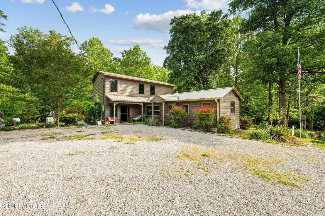 Photo of 2380 McKelvey Rd