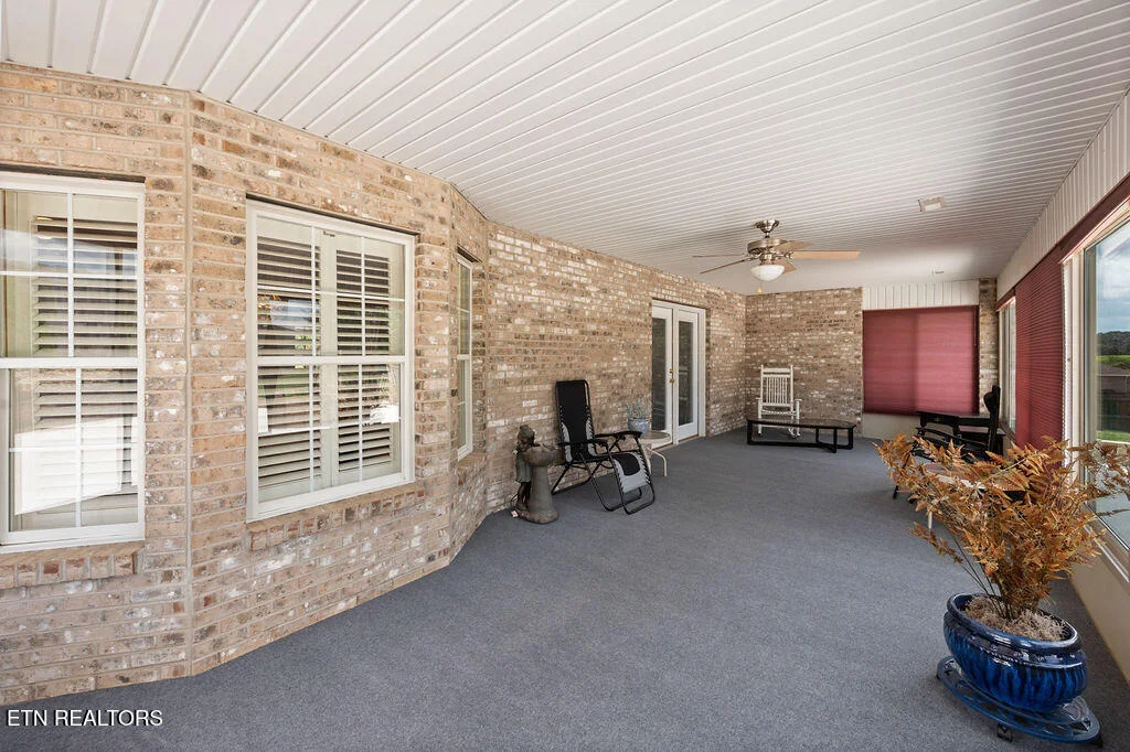 Photo of 674 Southview Circle