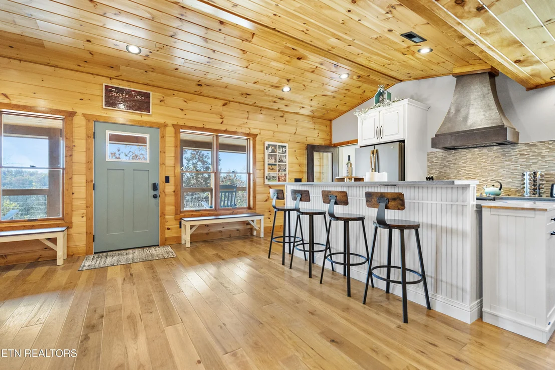 Photo of 965 Burden Hill Rd