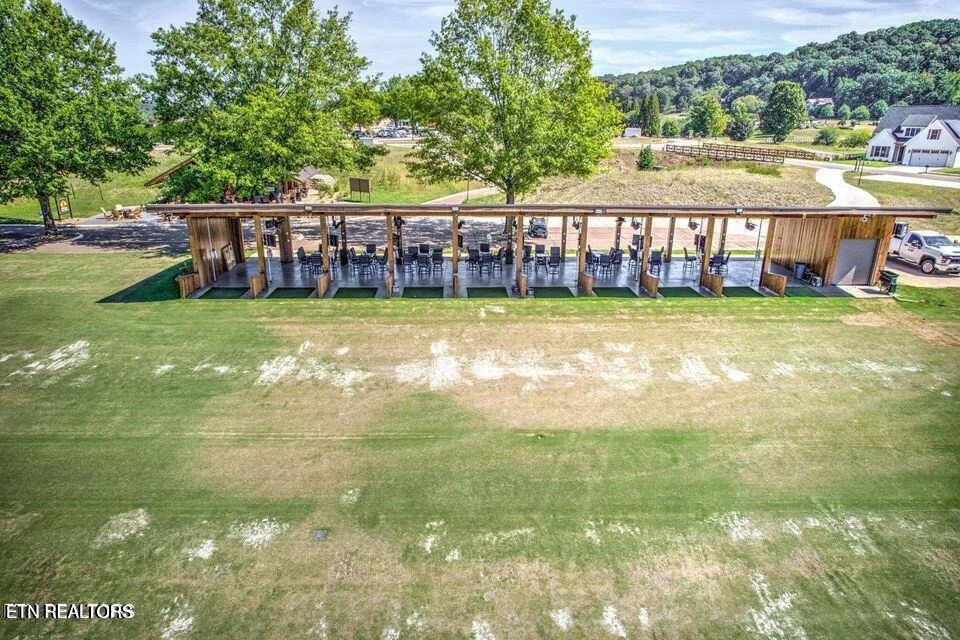 Photo of 2594 Chestnut Lane