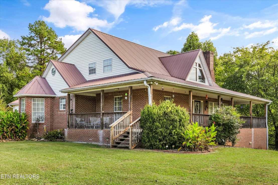 Photo of 2418 Tipton Loop Rd