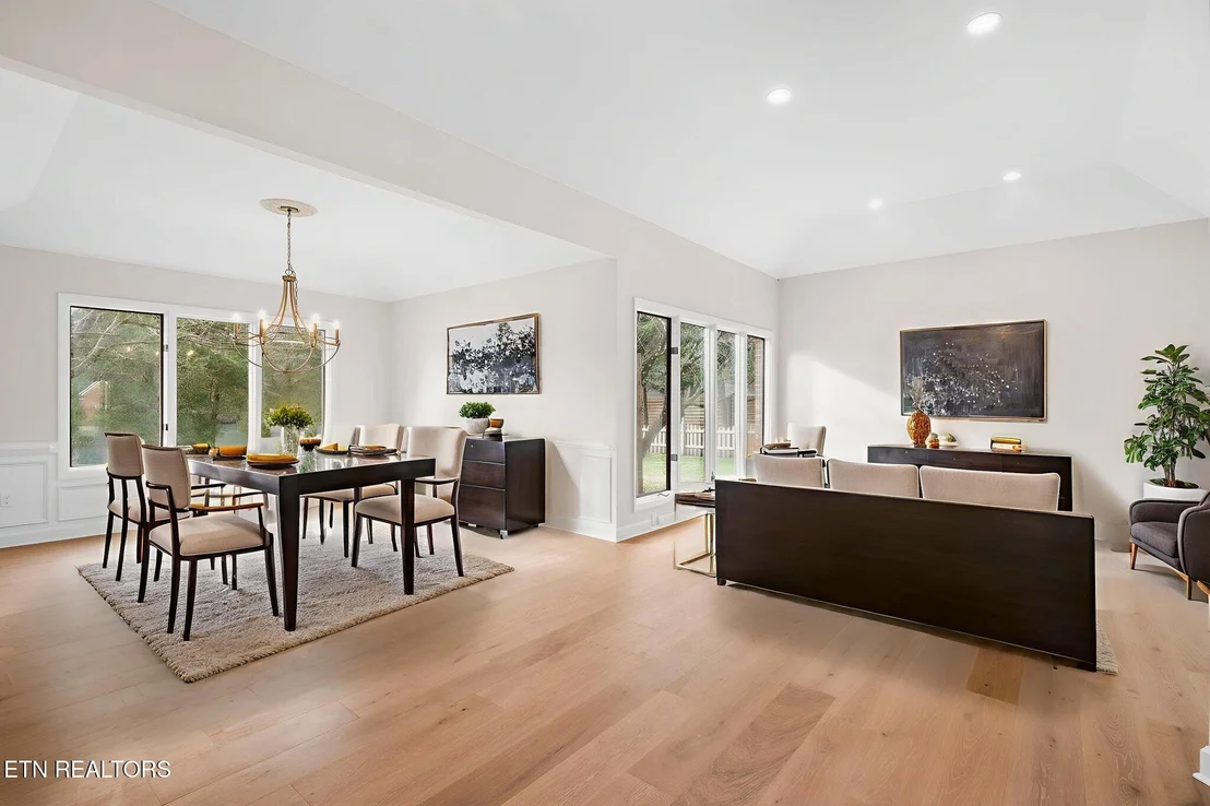 Photo of 452 Mariner Point Drive