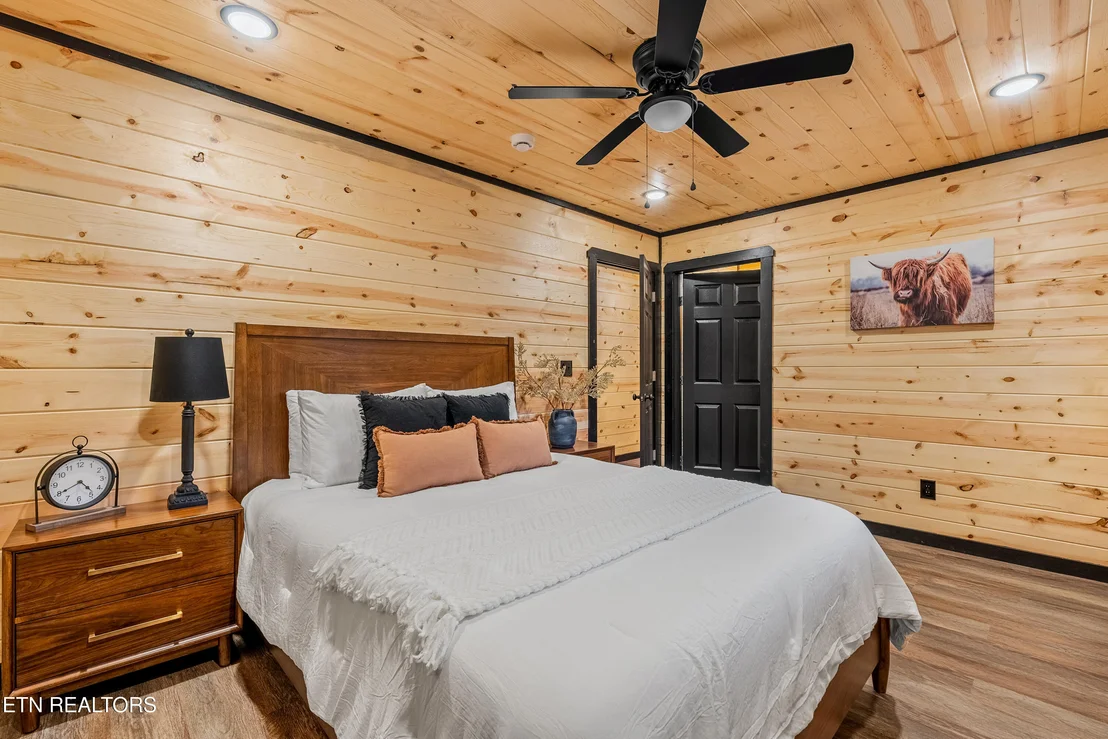 Photo of 2881 Caughron Mountain Rd