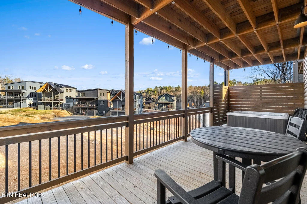 Photo of 2832 Sequoia Rd