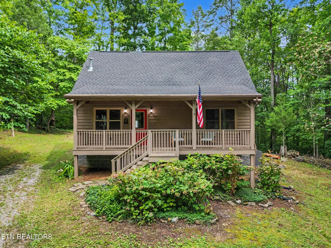 Photo of 1006 Dry Valley Rd