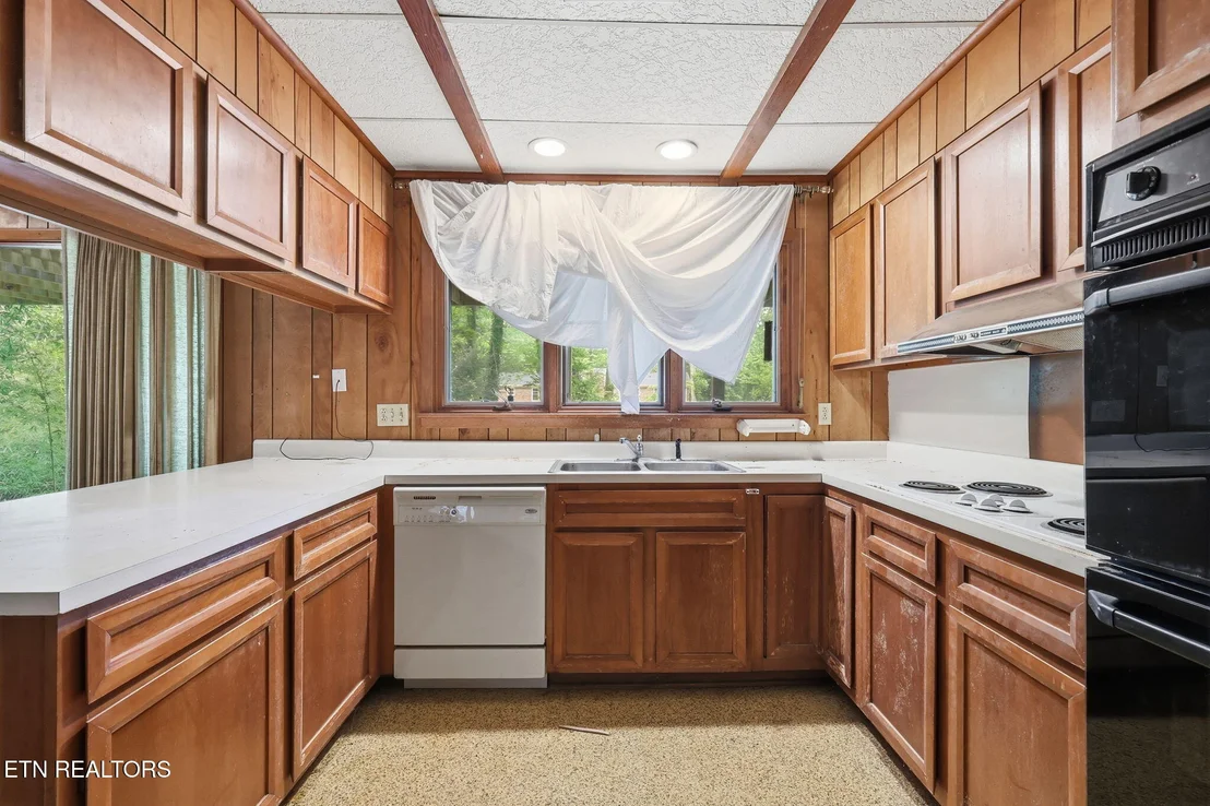 Photo of 114 Balboa Circle