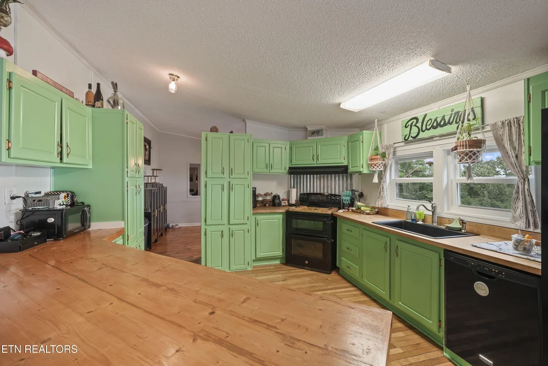 Photo of 1048 Cook Drive