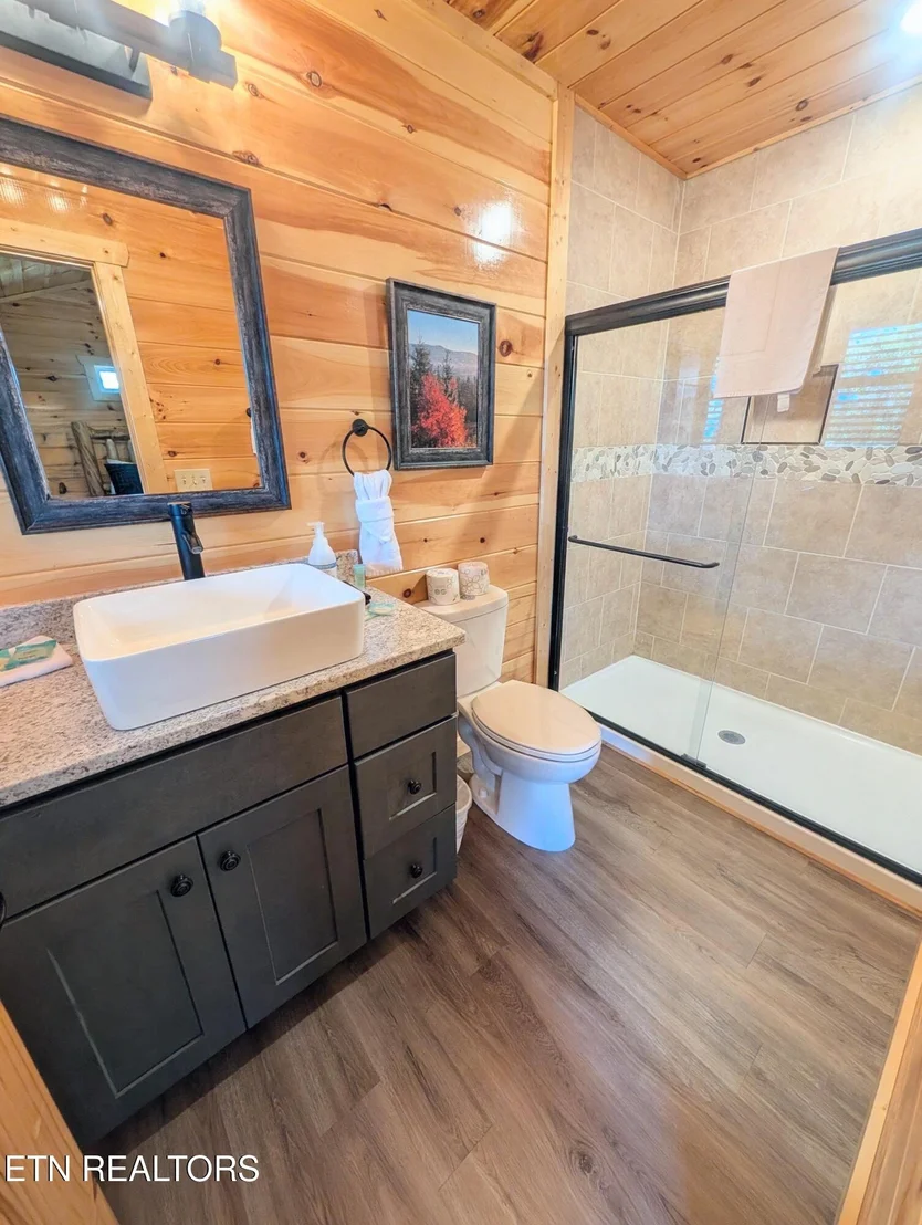 Photo of 2152 E View Drive
