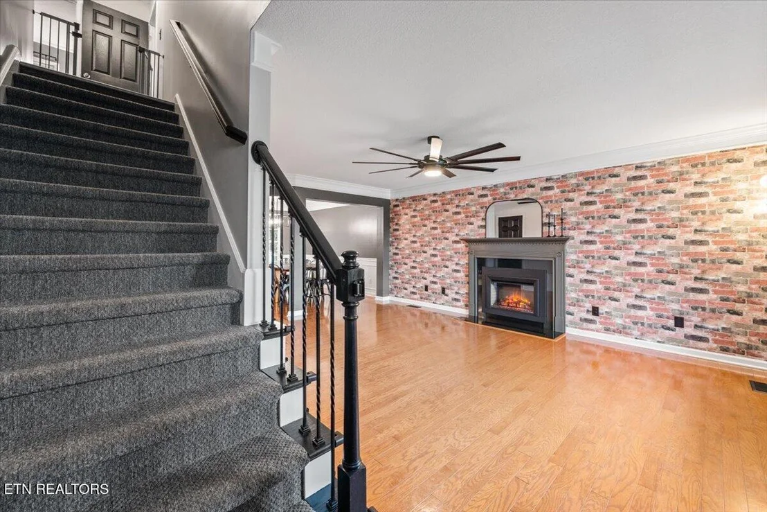 Photo of 6101 Starflower Lane