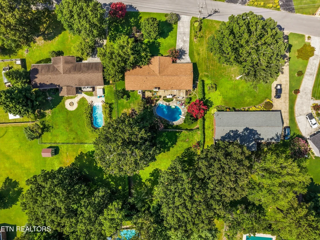 Photo of 1335 Beechview Drive