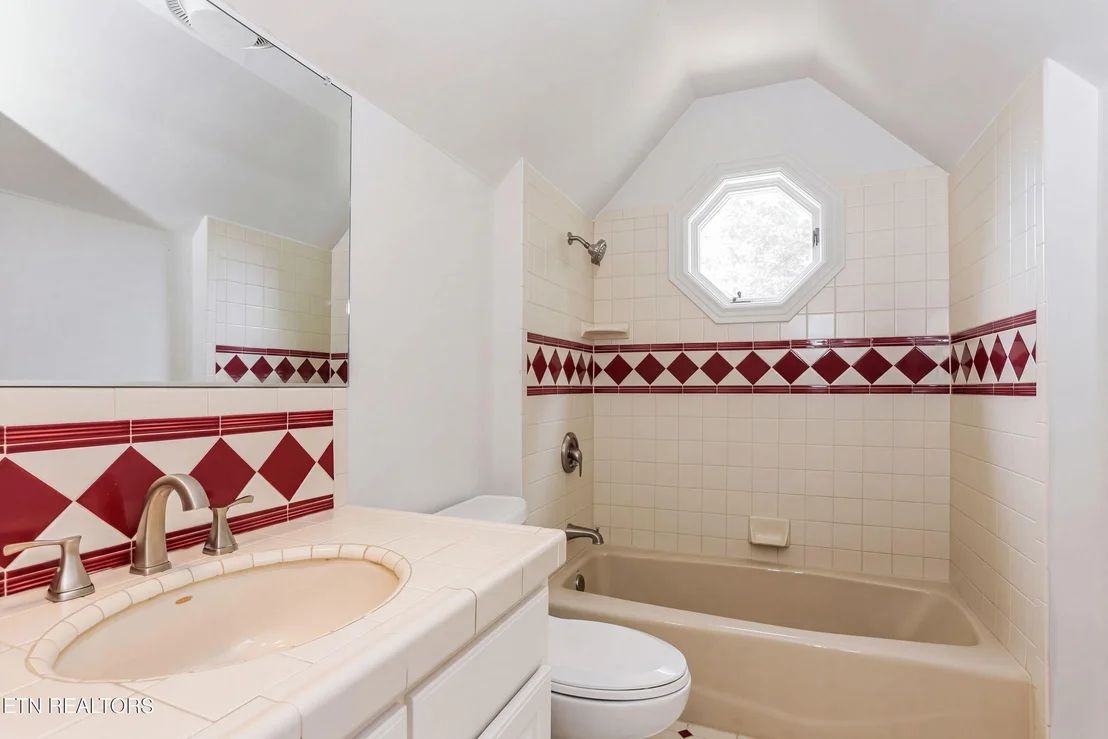 Photo of 116 Westview Lane