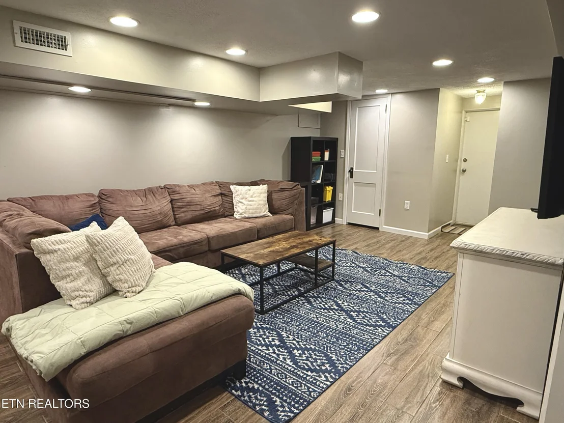 Photo of 119 Circle Drive