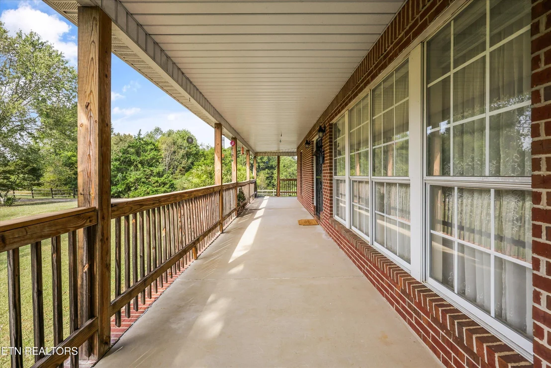 Photo of 2418 Tipton Loop Rd