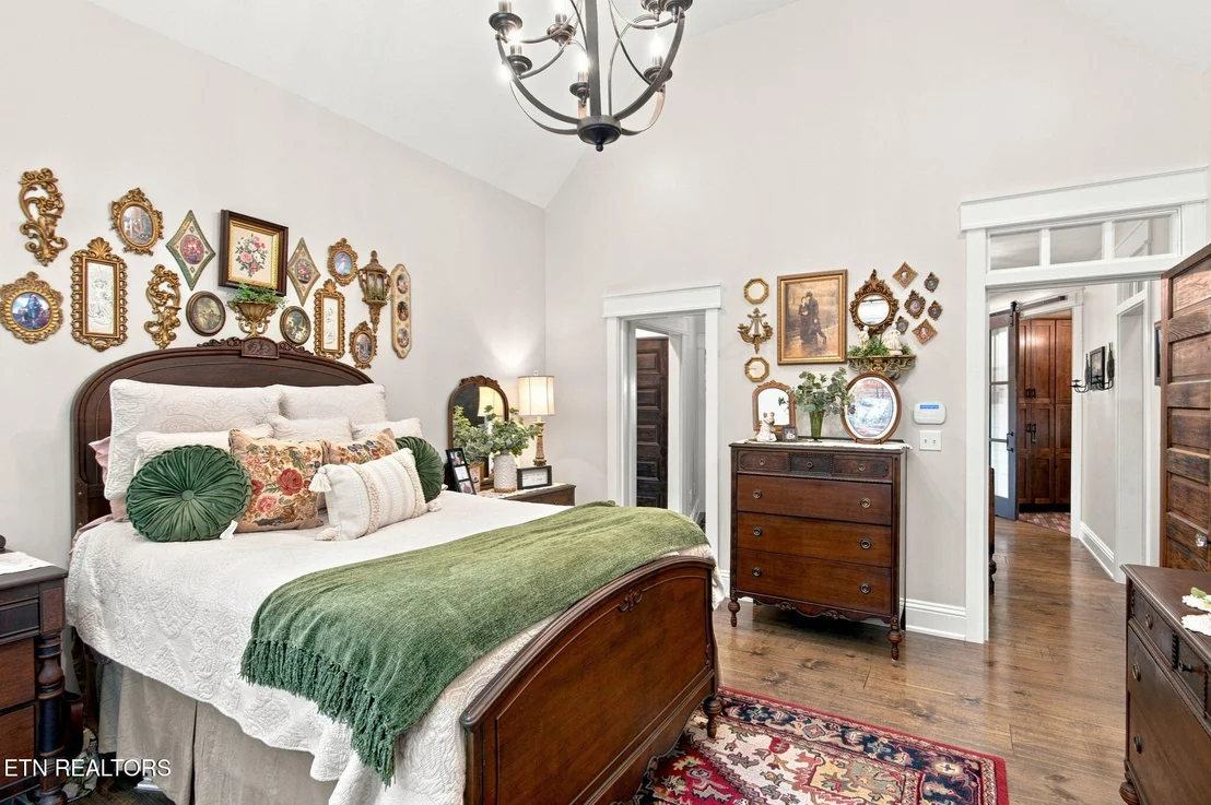 Photo of 504 Pumpkin Hollow Rd