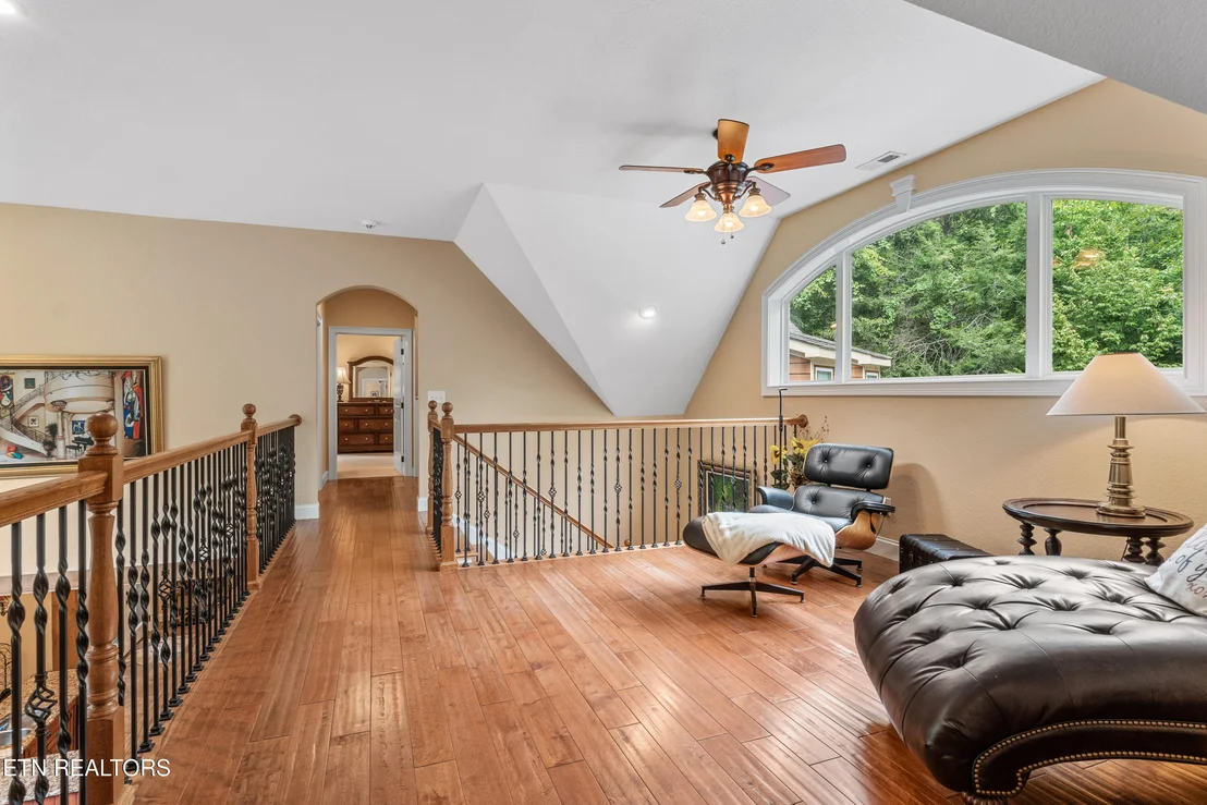 Photo of 106 Sunshine Way