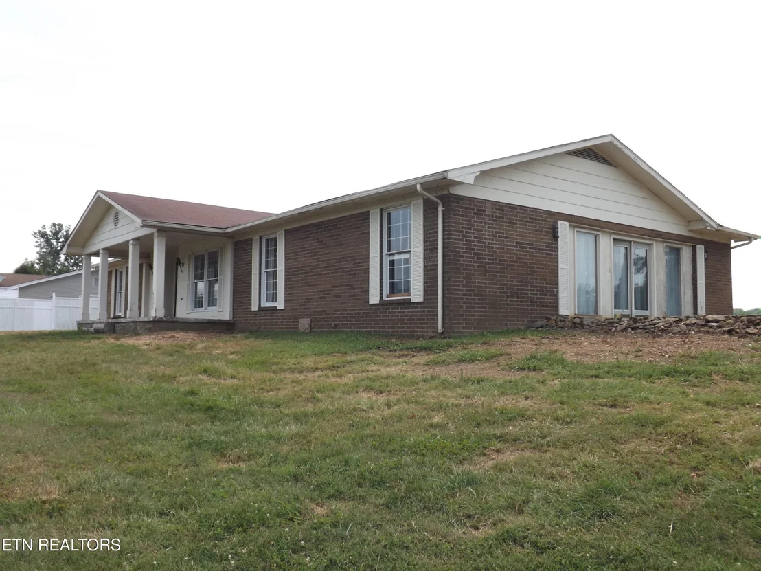 Photo of 262 OXFORD Circle