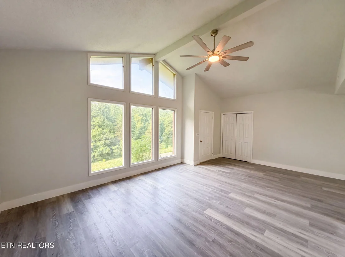 Photo of 1430 Hawk Lane