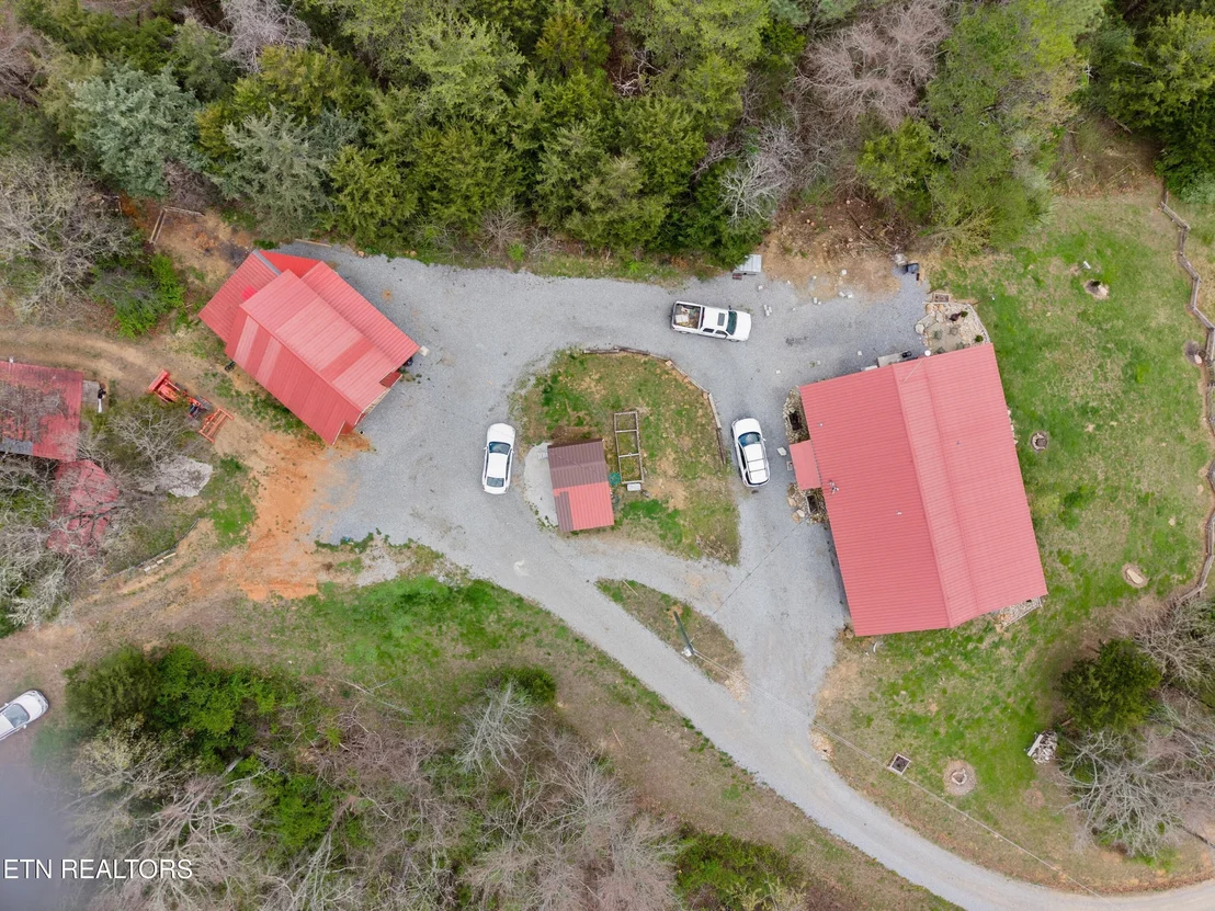 Photo of 2357 Hall Rd