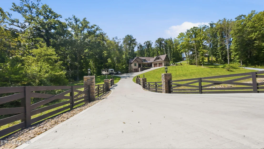 Photo of 504 Pumpkin Hollow Rd